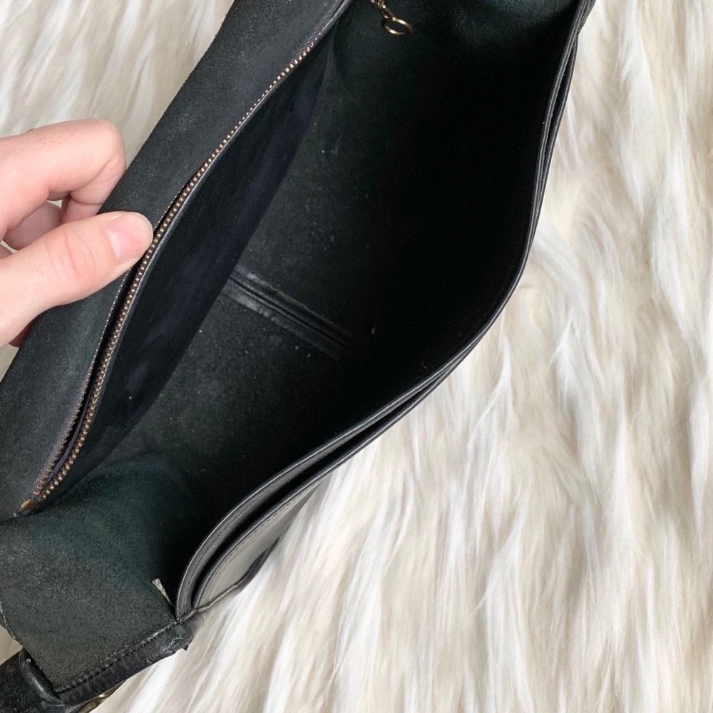 SOLD! Rare Vintage Coach Saddle Crossbody Bag - Picture 8 of 15